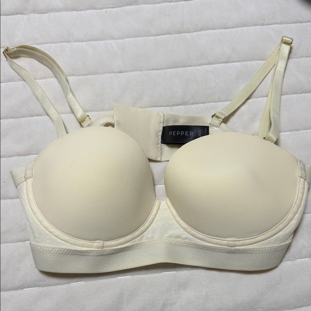 Pepper Cream Convertible Strapless Bra